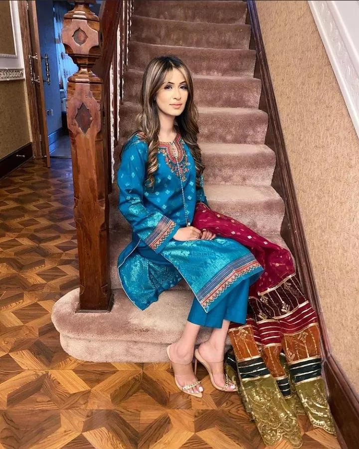 Pakistani Babe Ready For Night Out by Embarrassed_Basil_48