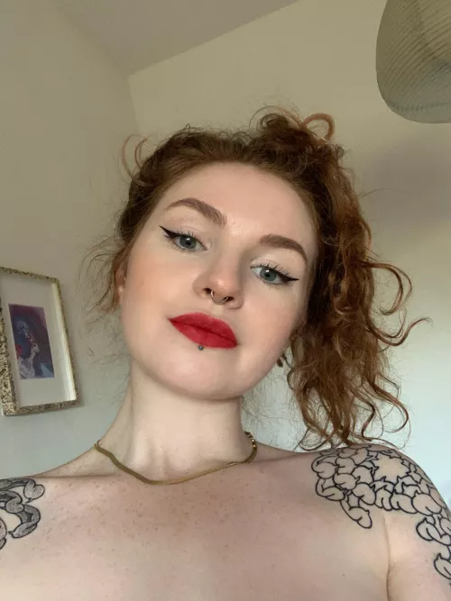 Pale freckled redhead checking in 👋 by kokabyn
