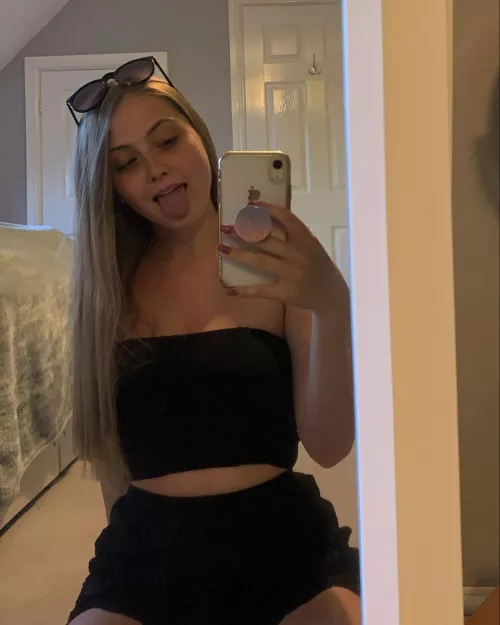 Panting puppy 🐶 by Little_Dollyz