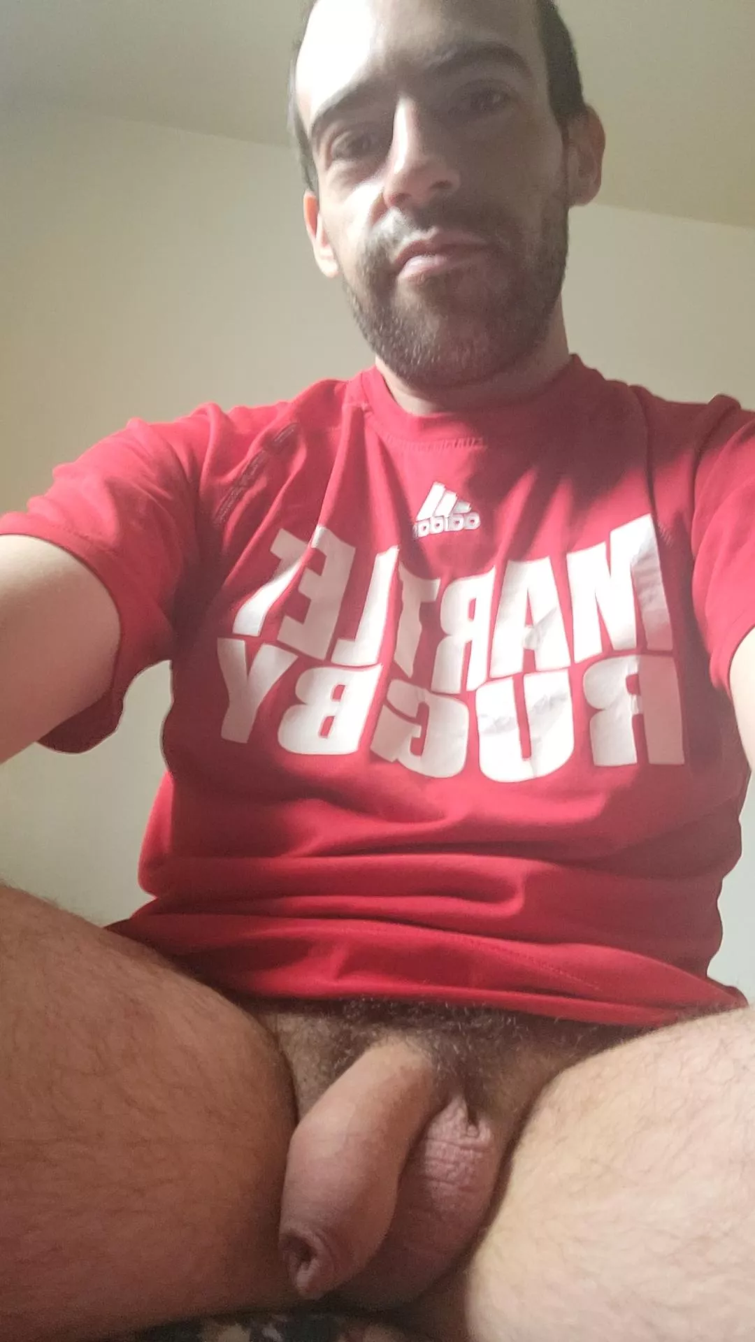 pantless posted by Prize-Locksmith8940