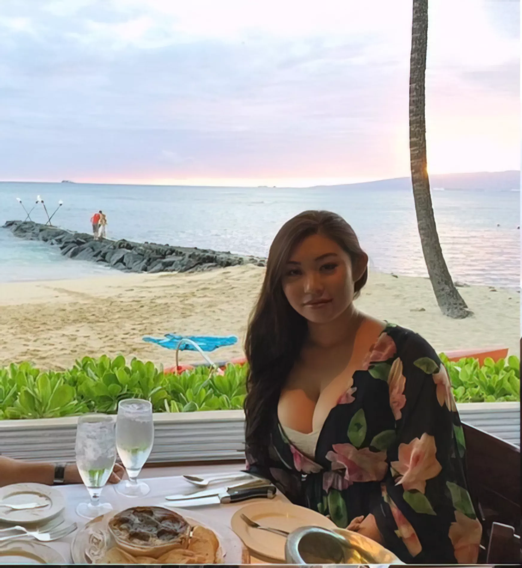 Paradise posted by flagswerealldead