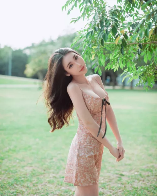 Park beauty by angizni