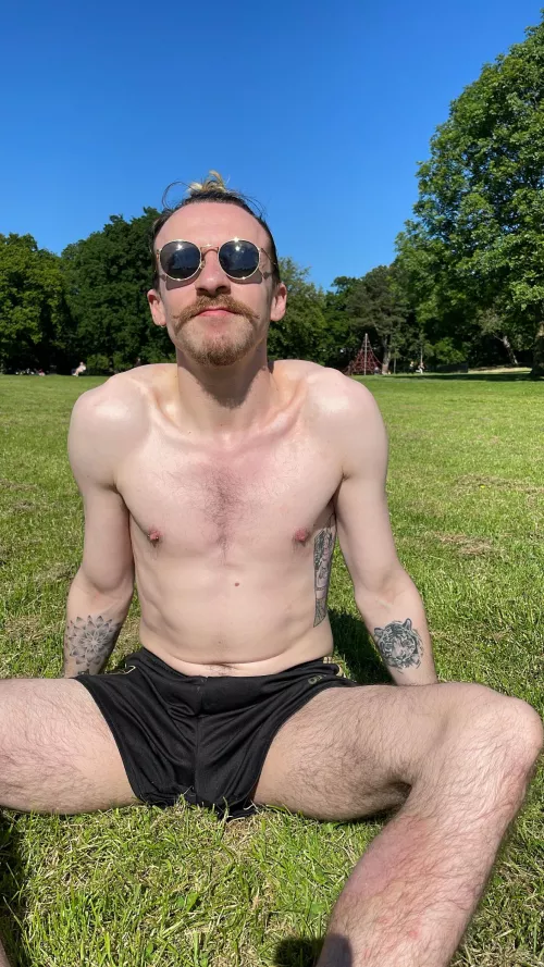 Parks are great for two things. 1: hot boys 2: looking at hot boys. by Mattymkone