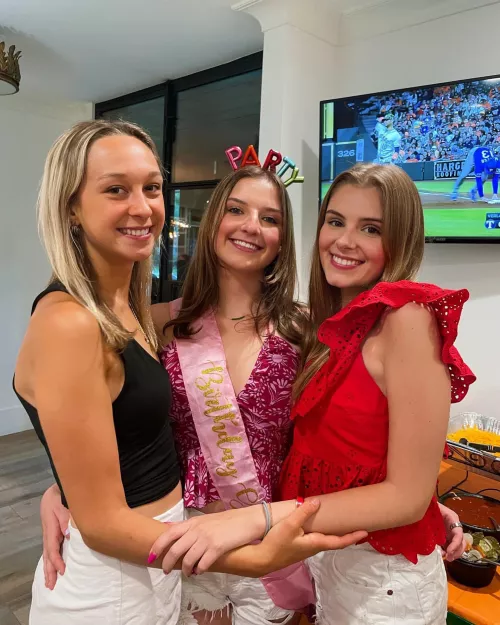 Party by ringstarz123