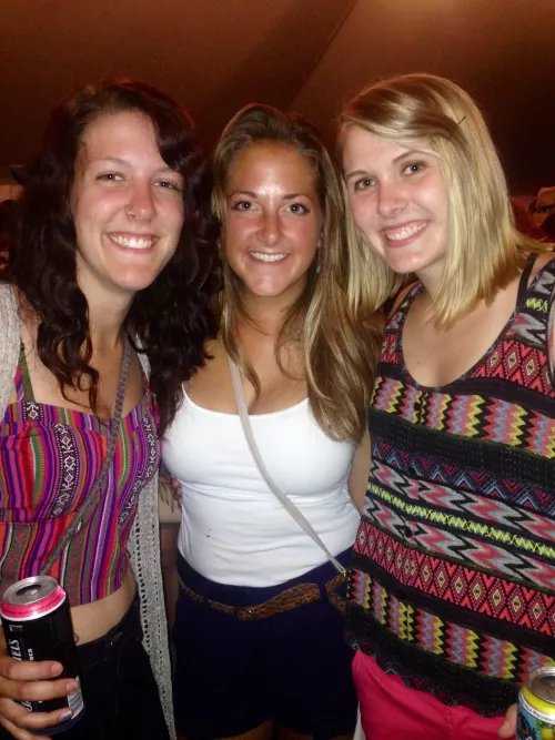 Party girls by tonysm2131