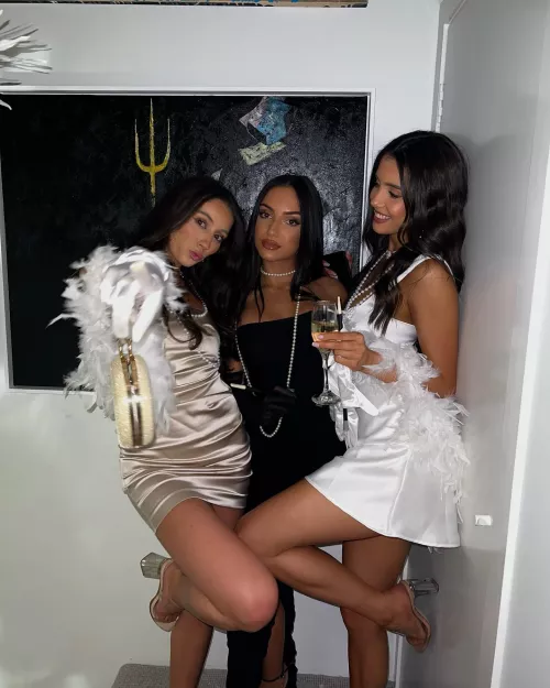 Party time! by Lifespleasure