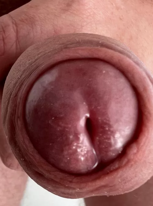 Pause your game, it’s time for your breakfast😈 DMs open by submissivebottomslut