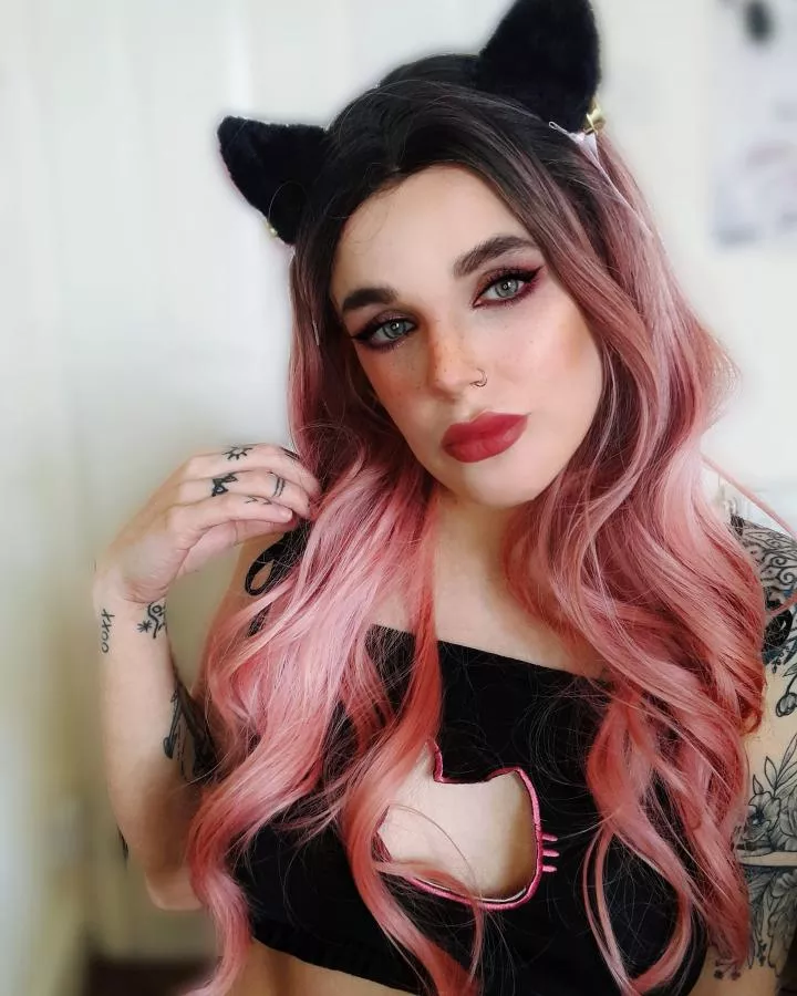 peachi (@british_peach_x) [instagram] posted by British_p3ach