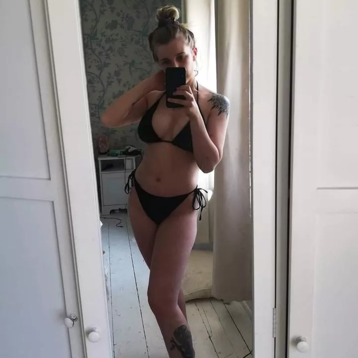 Peachi (@british_peach_x) [instagram] posted by British_p3ach