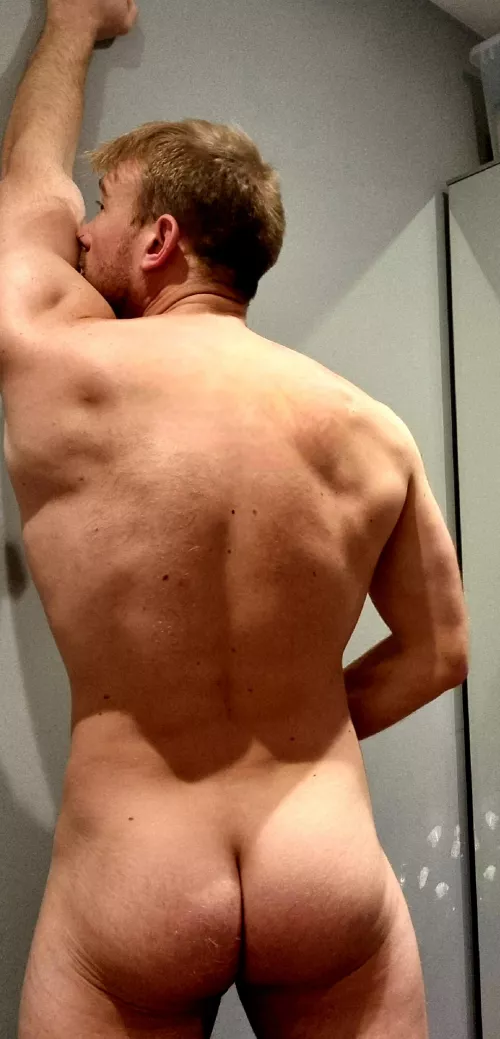 peachy🍑 please share if you can 🙏 by Angrykid1990