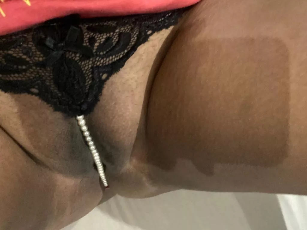 Pearl wedgie posted by gstring81