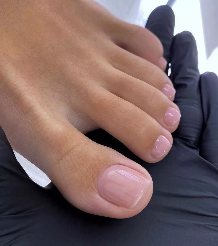 ❤️❤️ pedicure 💅🏻 posted by Im_nina