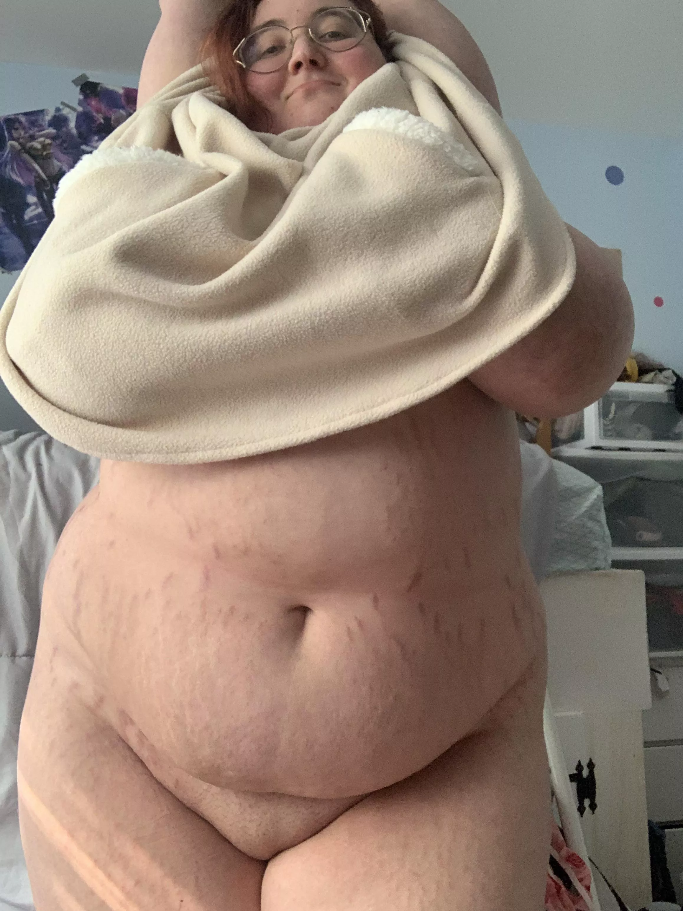 Peekaboo posted by KonekoWatson