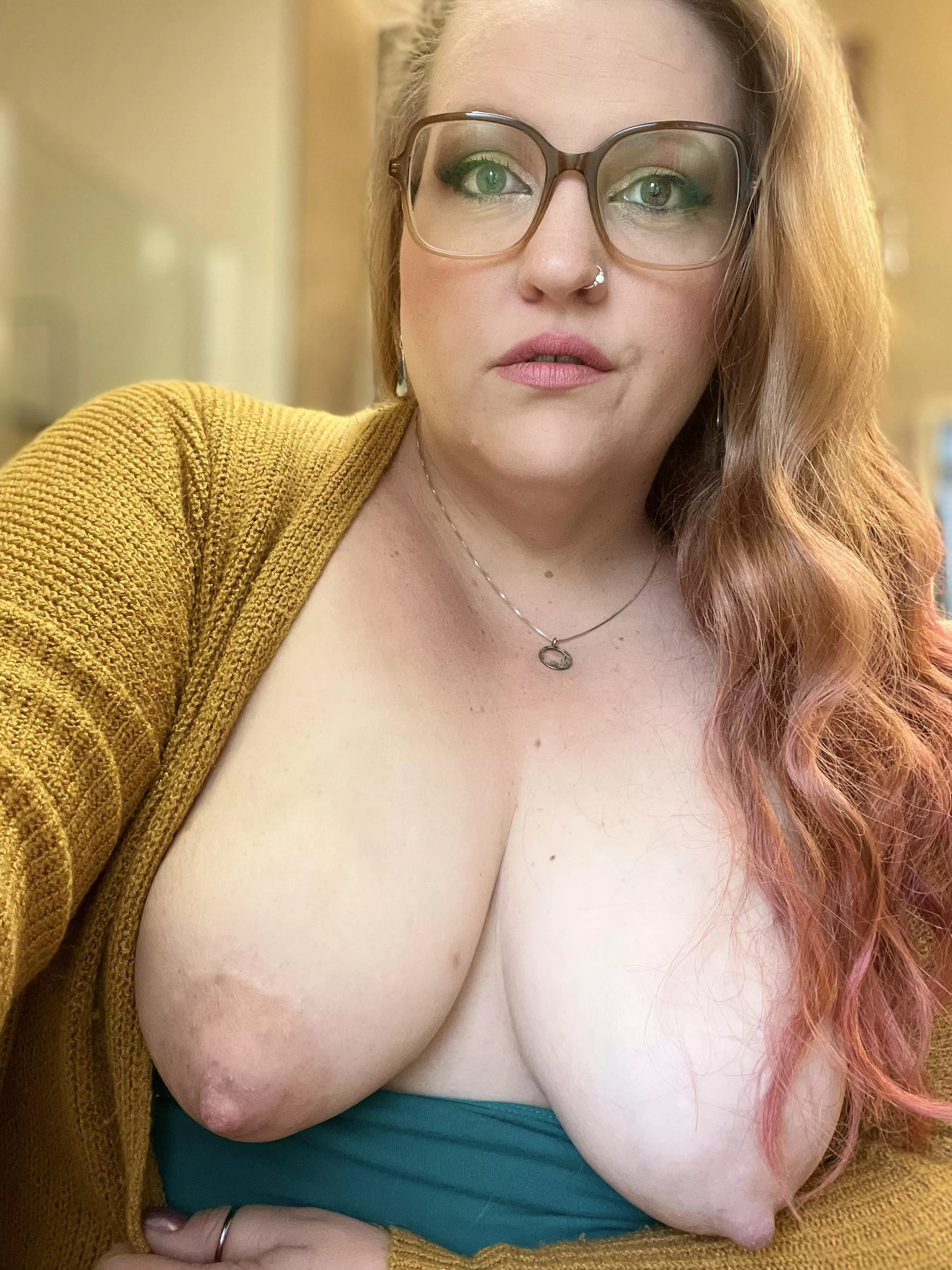 Peek-a-boo! posted by TwoLipFest