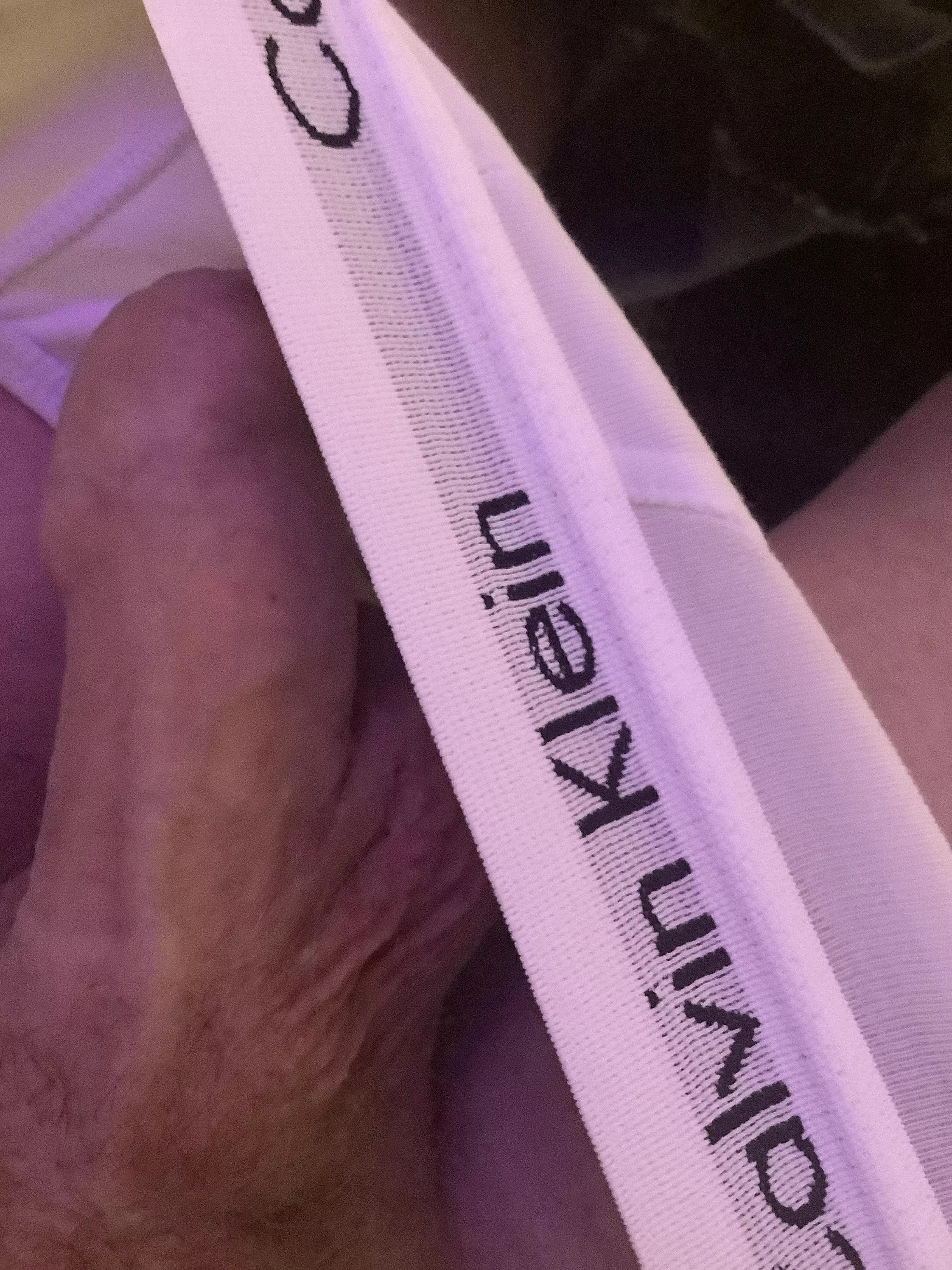 Peel down my cks posted by londonrel