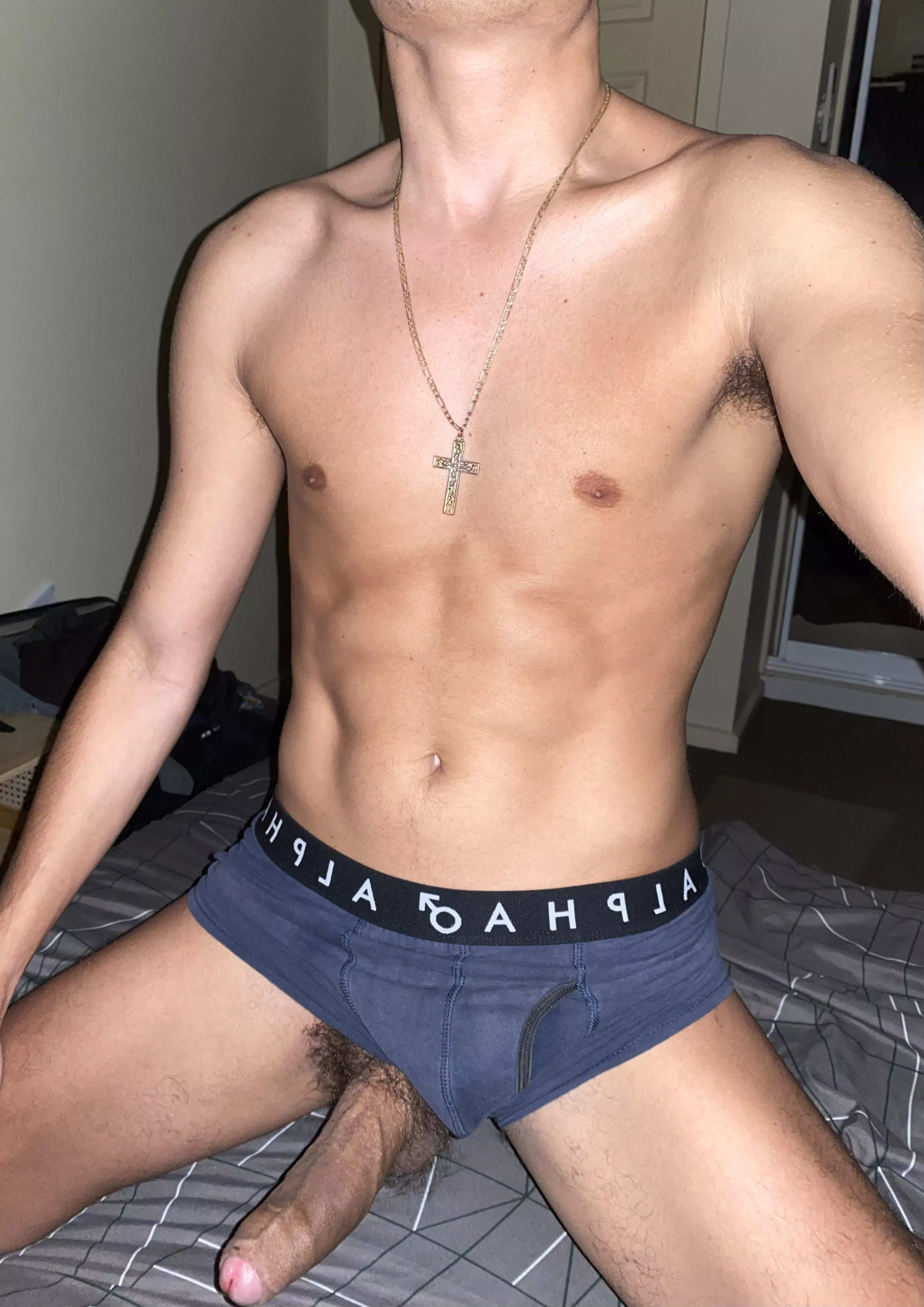 peel it back and have a taste (24) posted by 97aussieboy