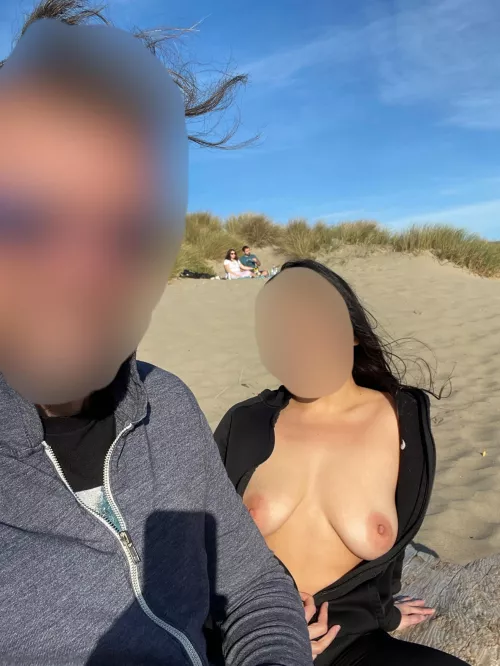 People behind us: What a nice day Us: That’s right :) :) [FM] by areyou_thatsomebody