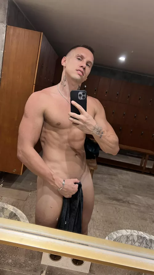 People in your life may appear closer than they are… by OnlyFoodsxxx