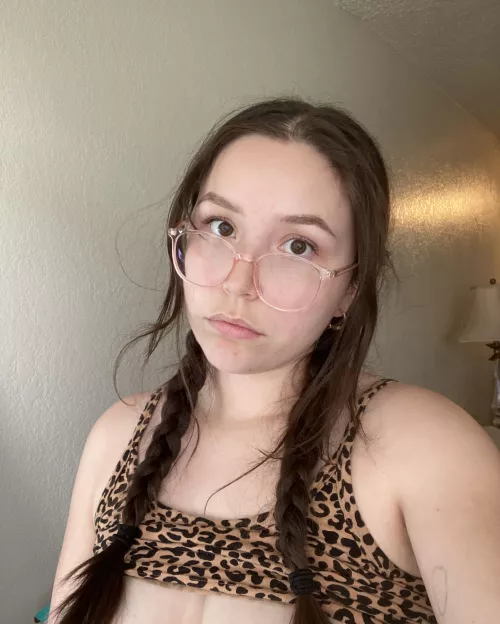 People say my glasses blend into my skin tone 😂 by donnienaranjo