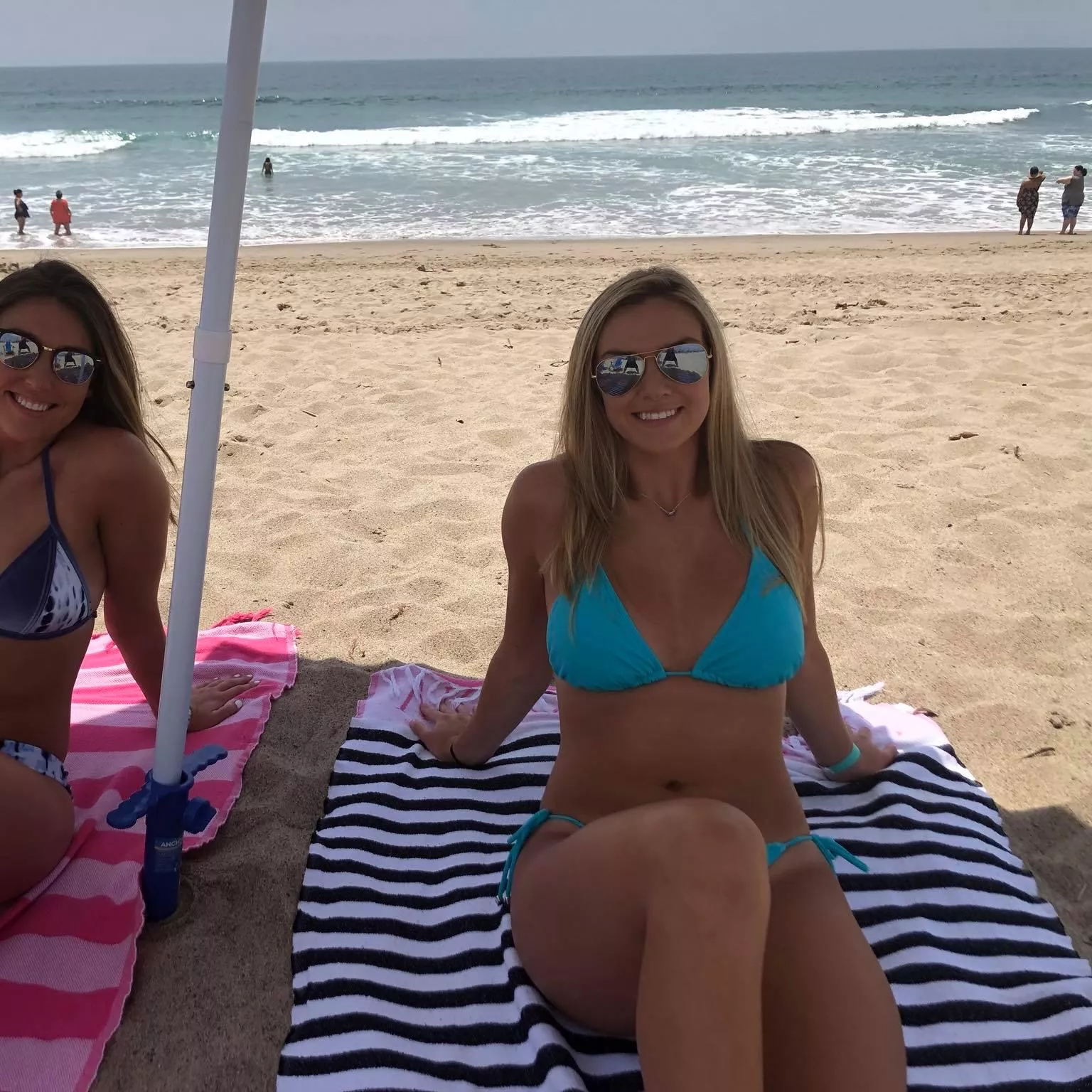 Perfect Body In Sexy Bikini (IRTR) posted by miletusbysiege