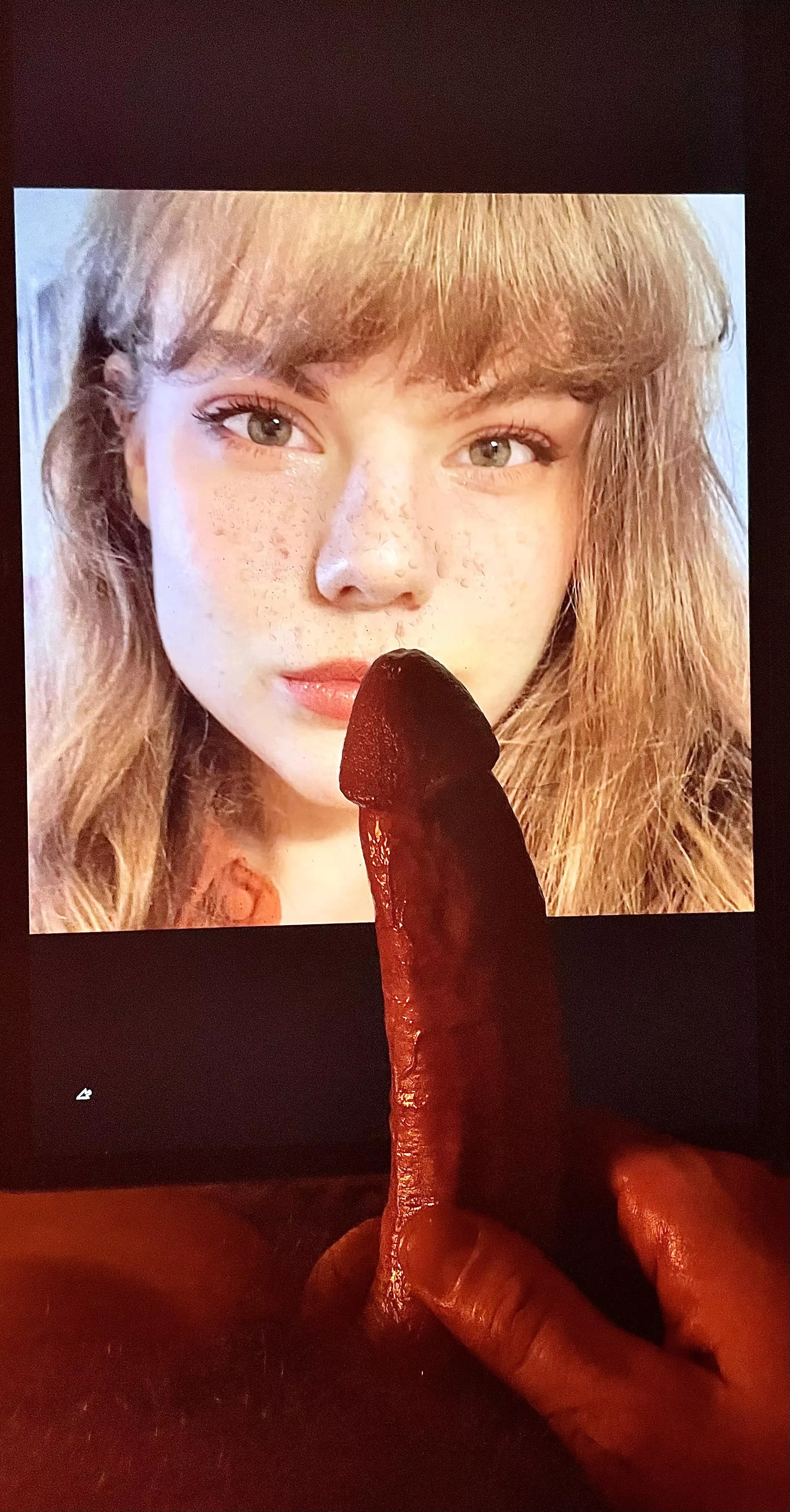 Perfect face 🥰 posted by Fittribdaddy