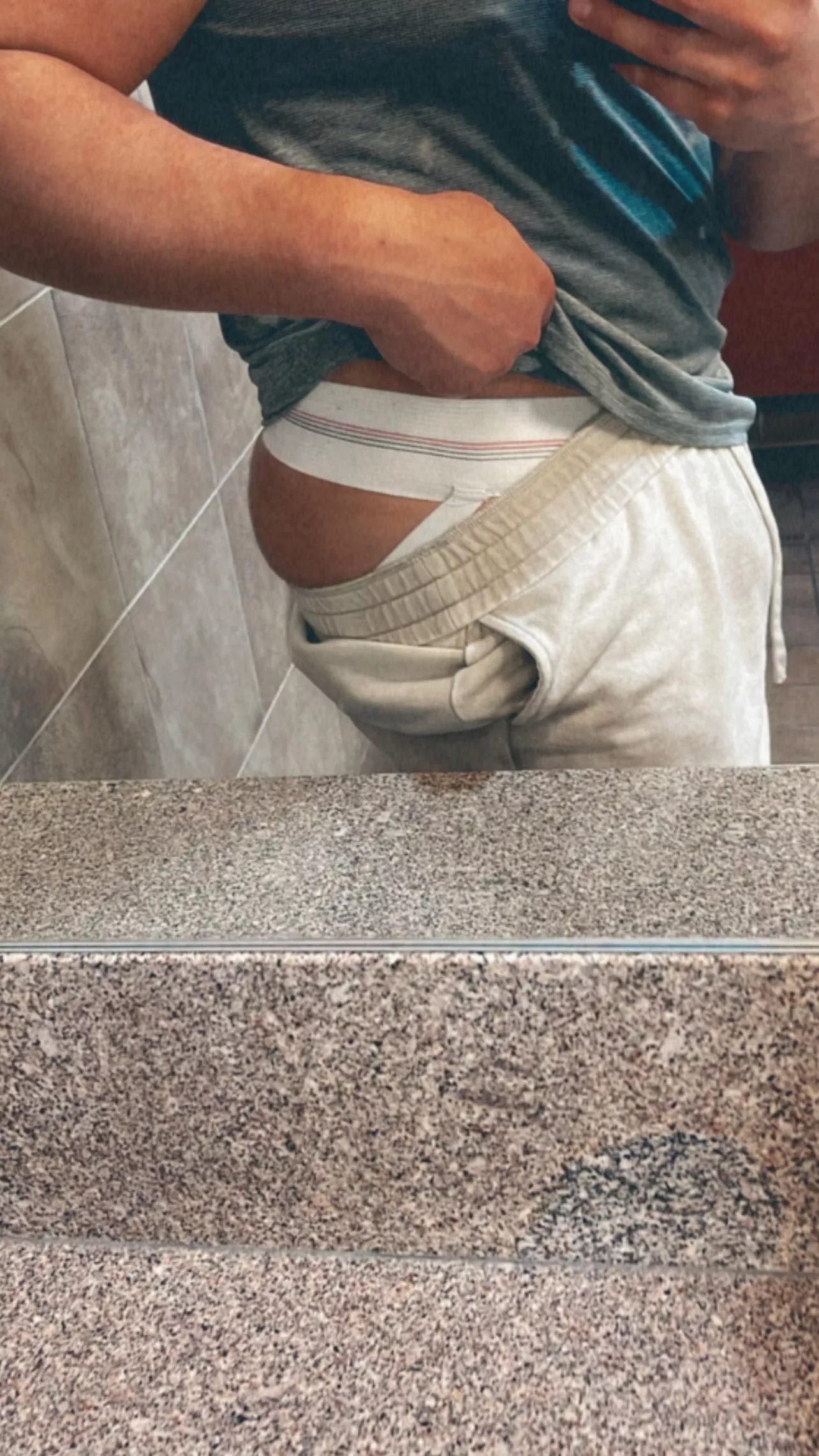 Perfect gym attire posted by Harrymaxim