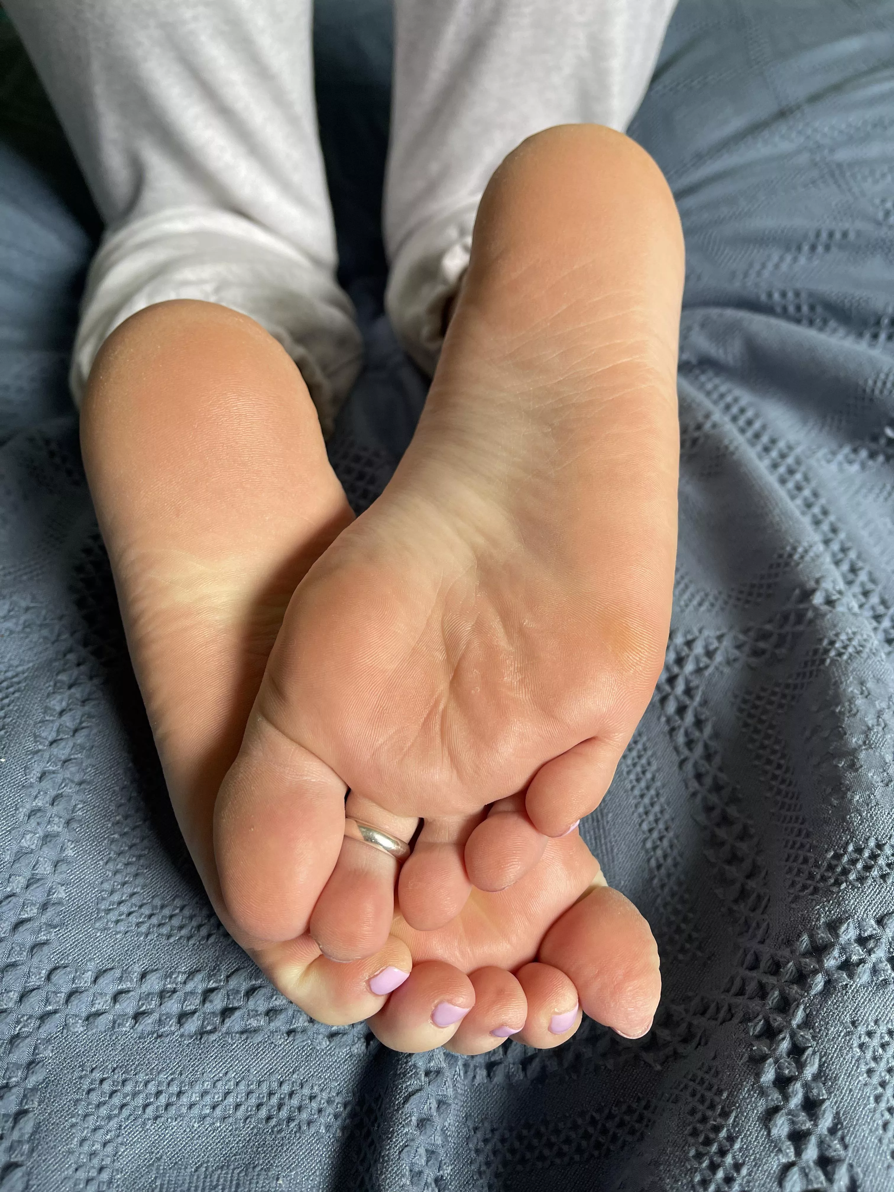 Perfect landing zone 💦💦 posted by thepeachyfeet