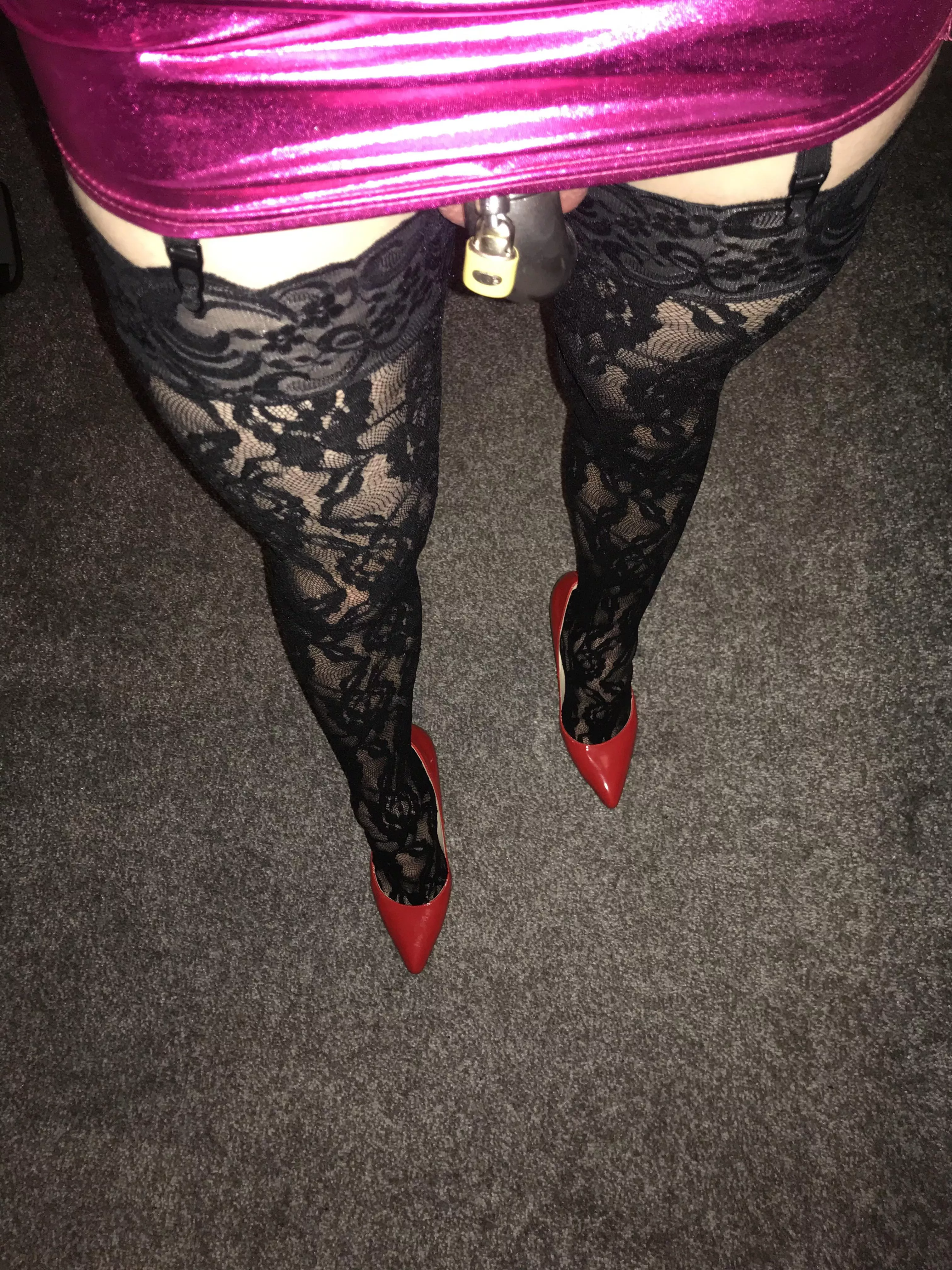 Perfect length skirt I’d say. posted by sissysub77