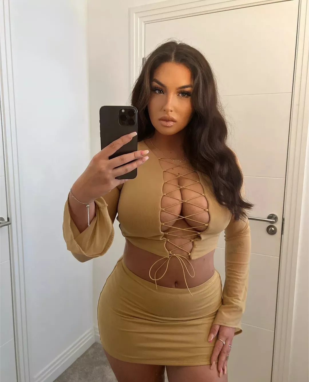 perfect top for a titwank posted by Excellent_Yogurt_925