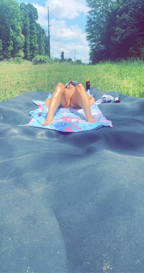 Perks of 18 acres. There’s always somewhere to lay naked by Brilliant_Credit_622