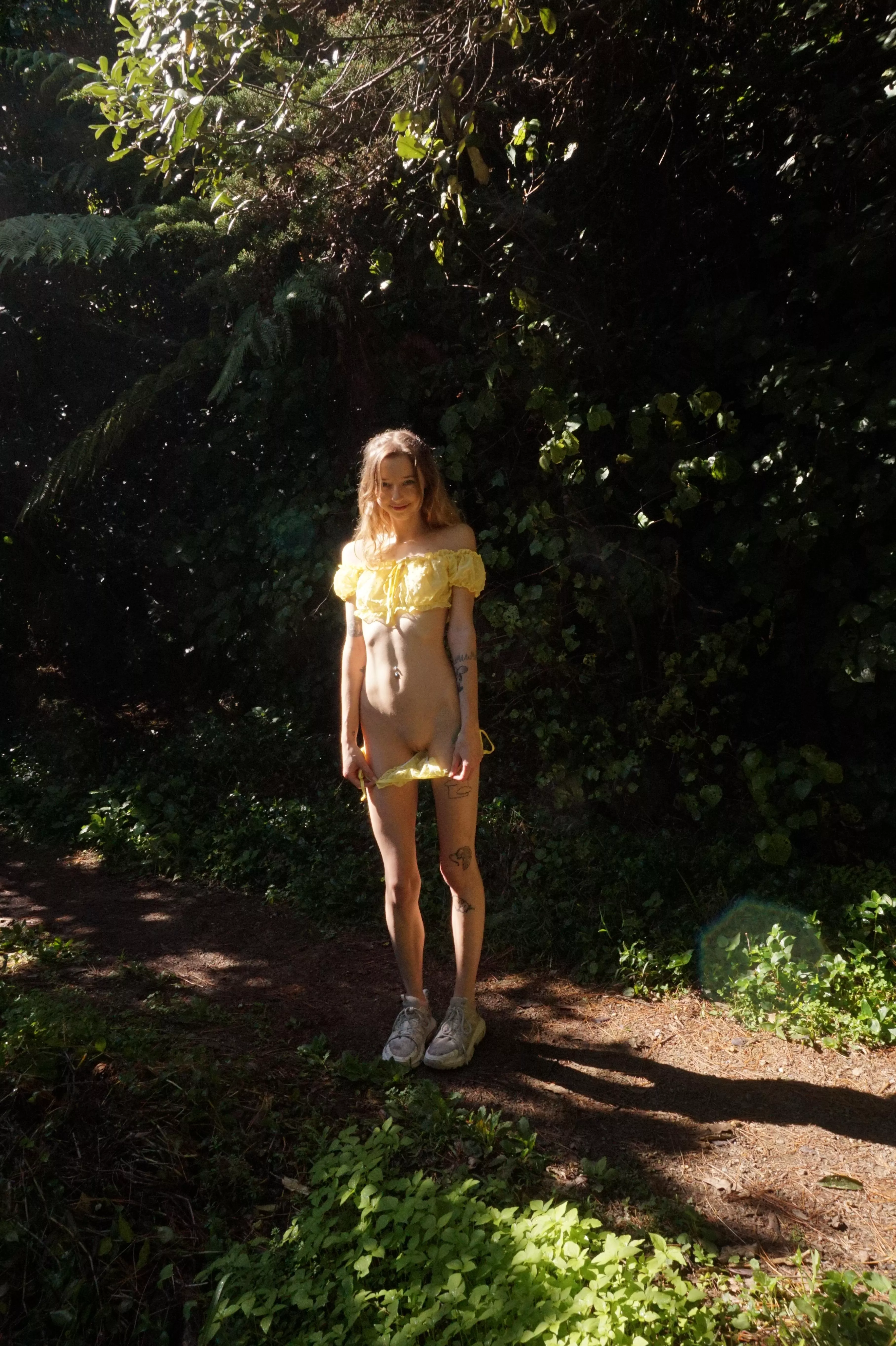 Petite in the wild 😉 posted by fay_enchanter