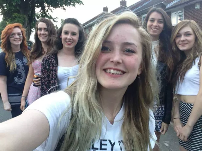 pick a teen. message me for more pics [6] by qetuo147