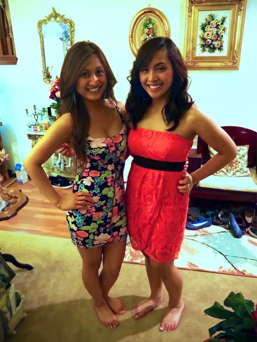 Pick your Filipina sister 💦 by hellosammyhello