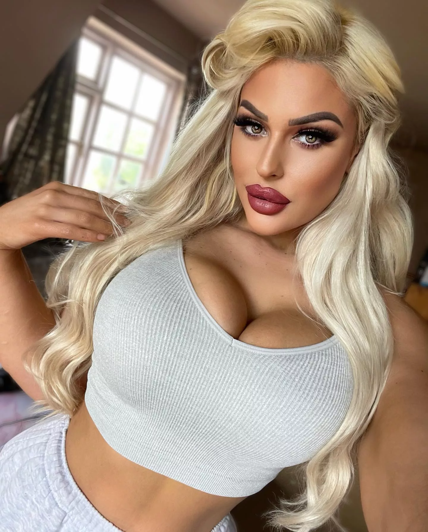 Pin Up Look posted by gooningaccount