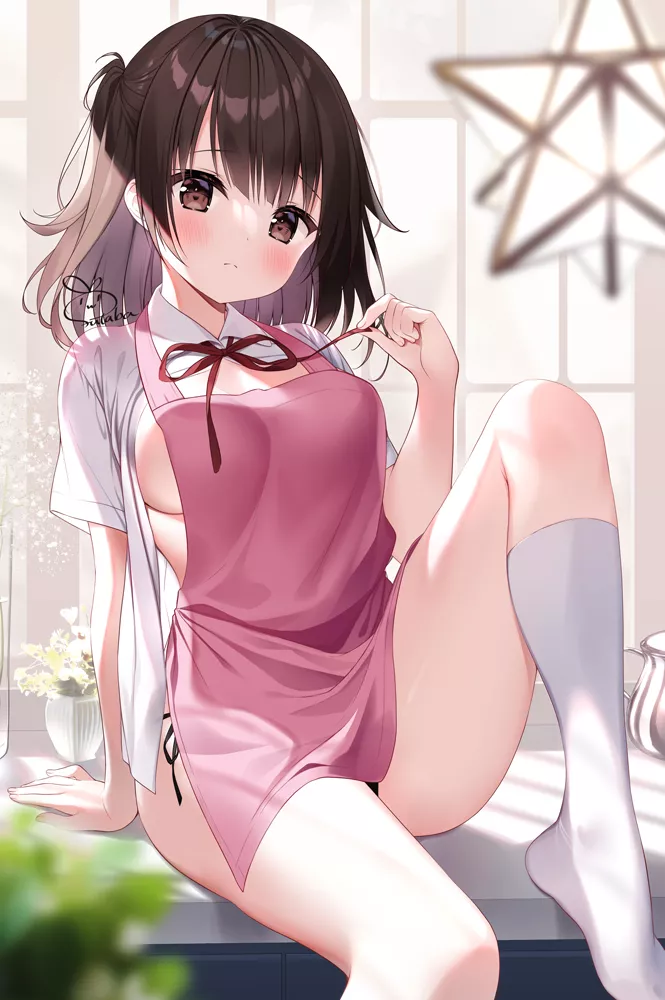 Pink Apron [Original] posted by LosCarlo5