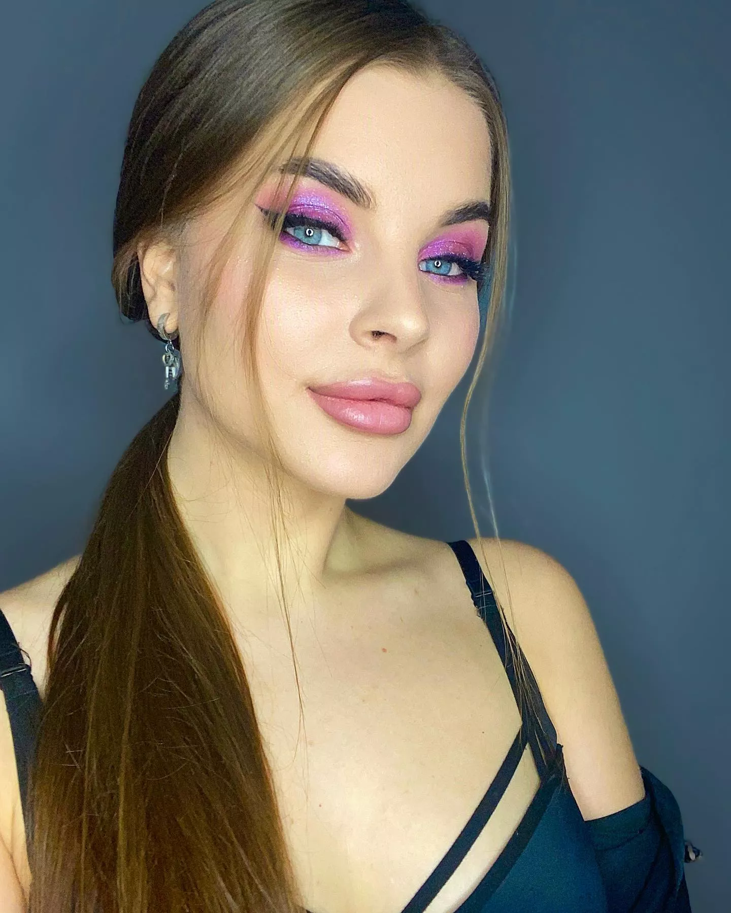 Pink Eye. posted by gooningaccount