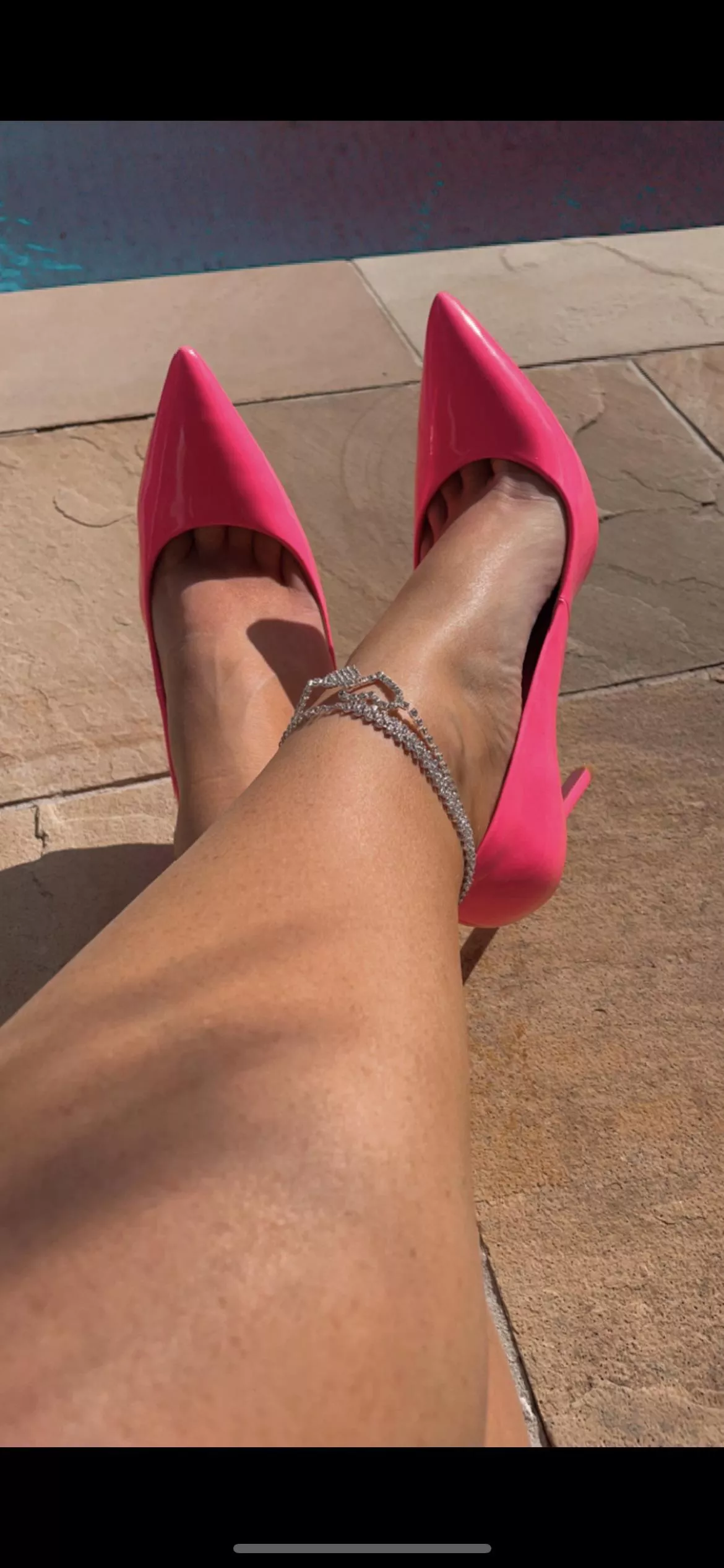 Pink heels and rhinestone anklet posted by missfeetandfingers