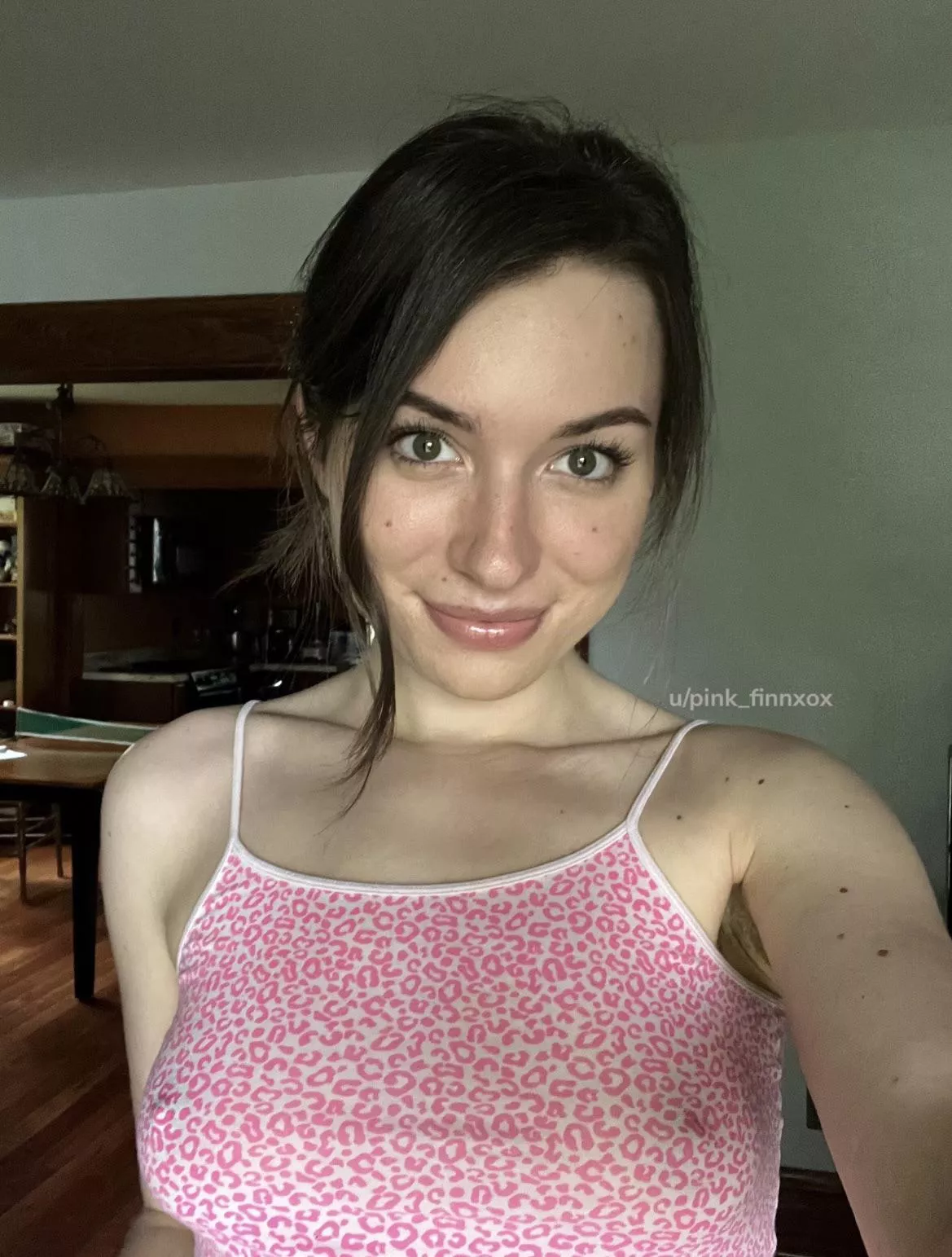 Pink pokies posted by Pink_finnxox