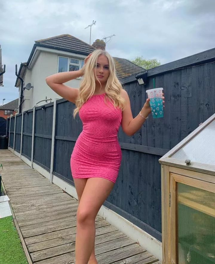 pink to make the men wink posted by amymay2010