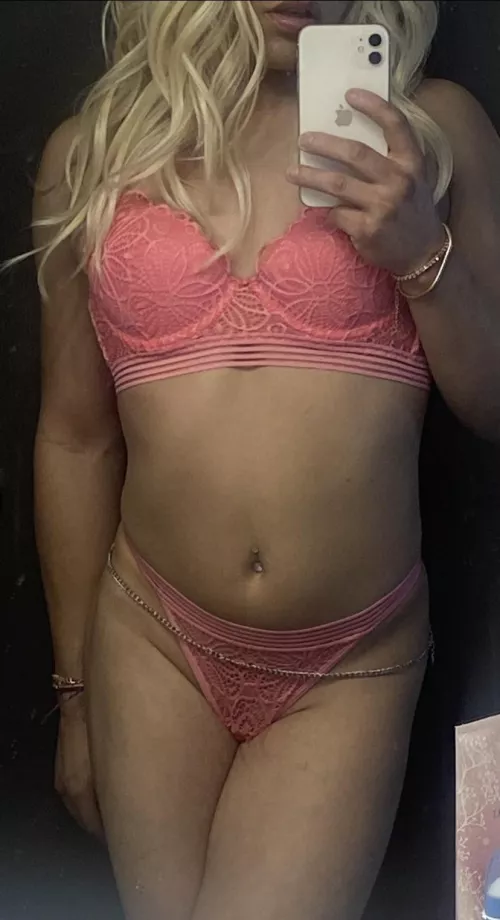 Pinnkkk 😍 by trulybyl