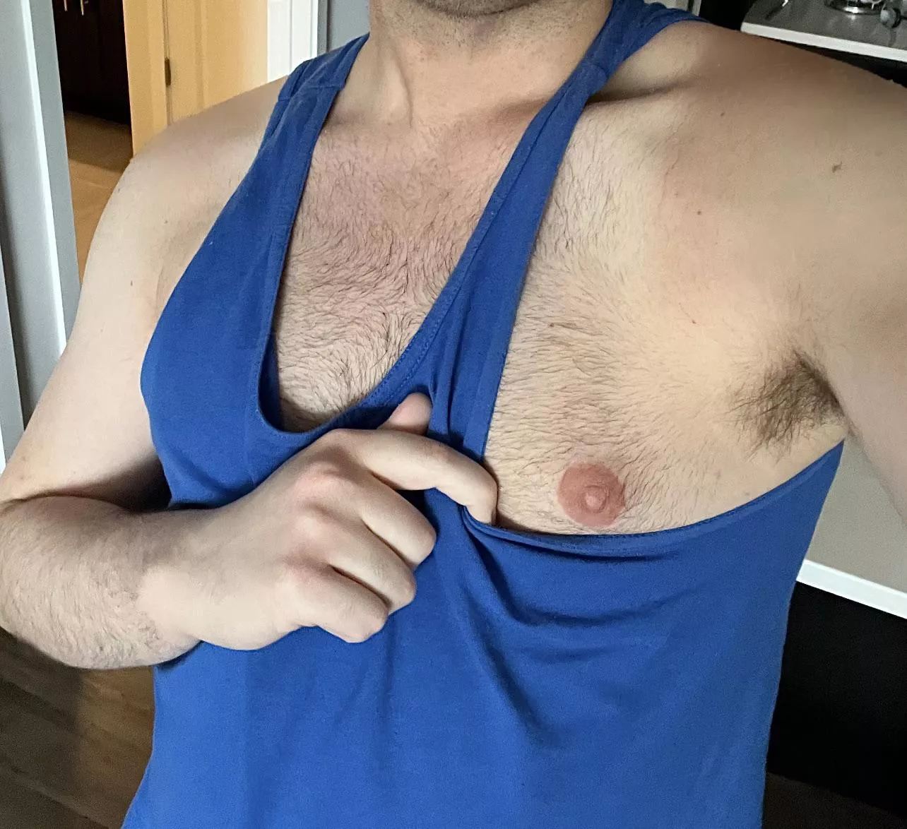 Pits, nips, and tank top tan lines 🙈 posted by bjk0494