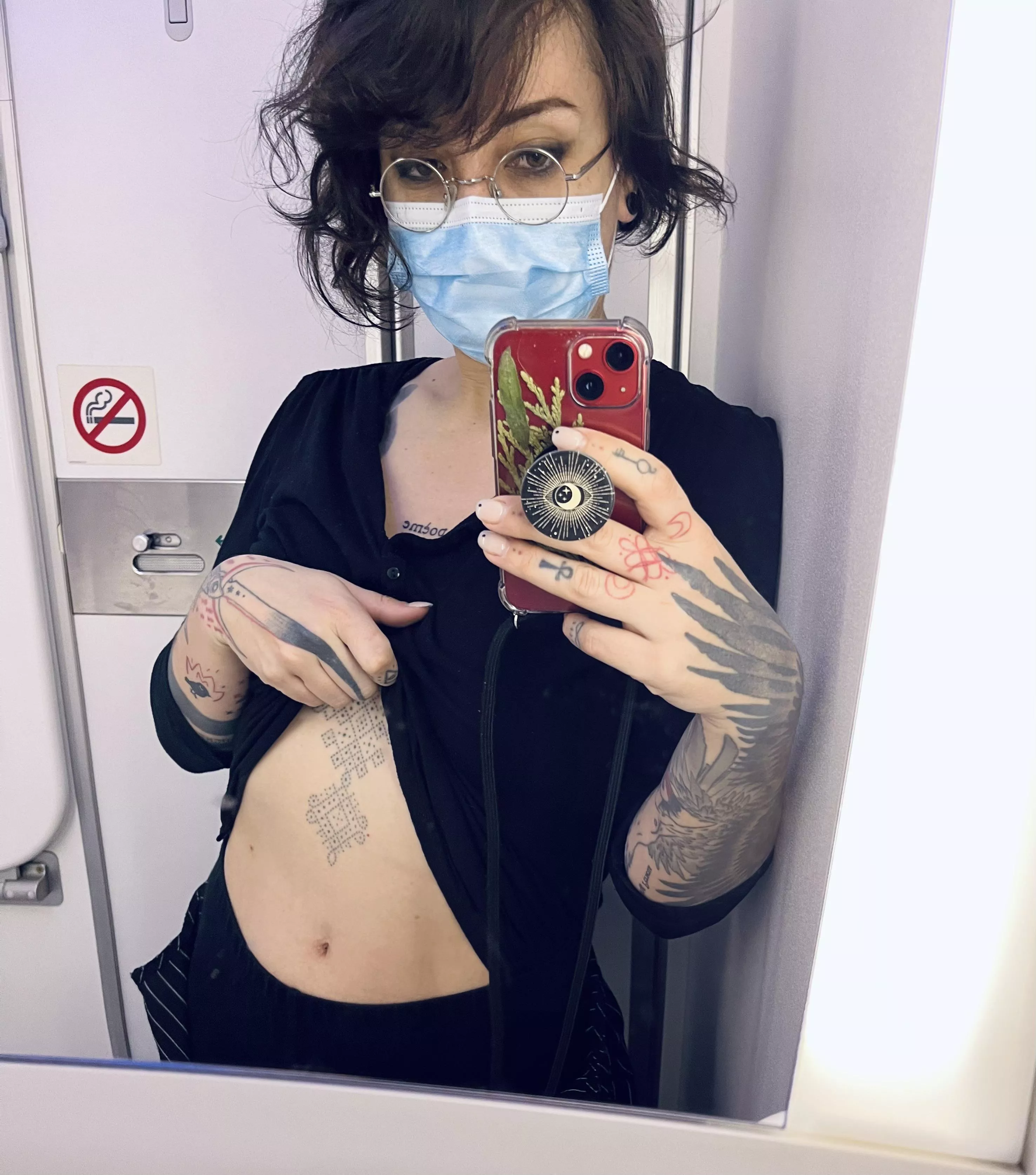 plane bathroom tease [NB] posted by UrsinaeVespera