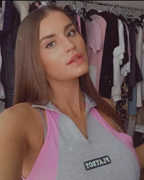 PlayBoy by jamiem007