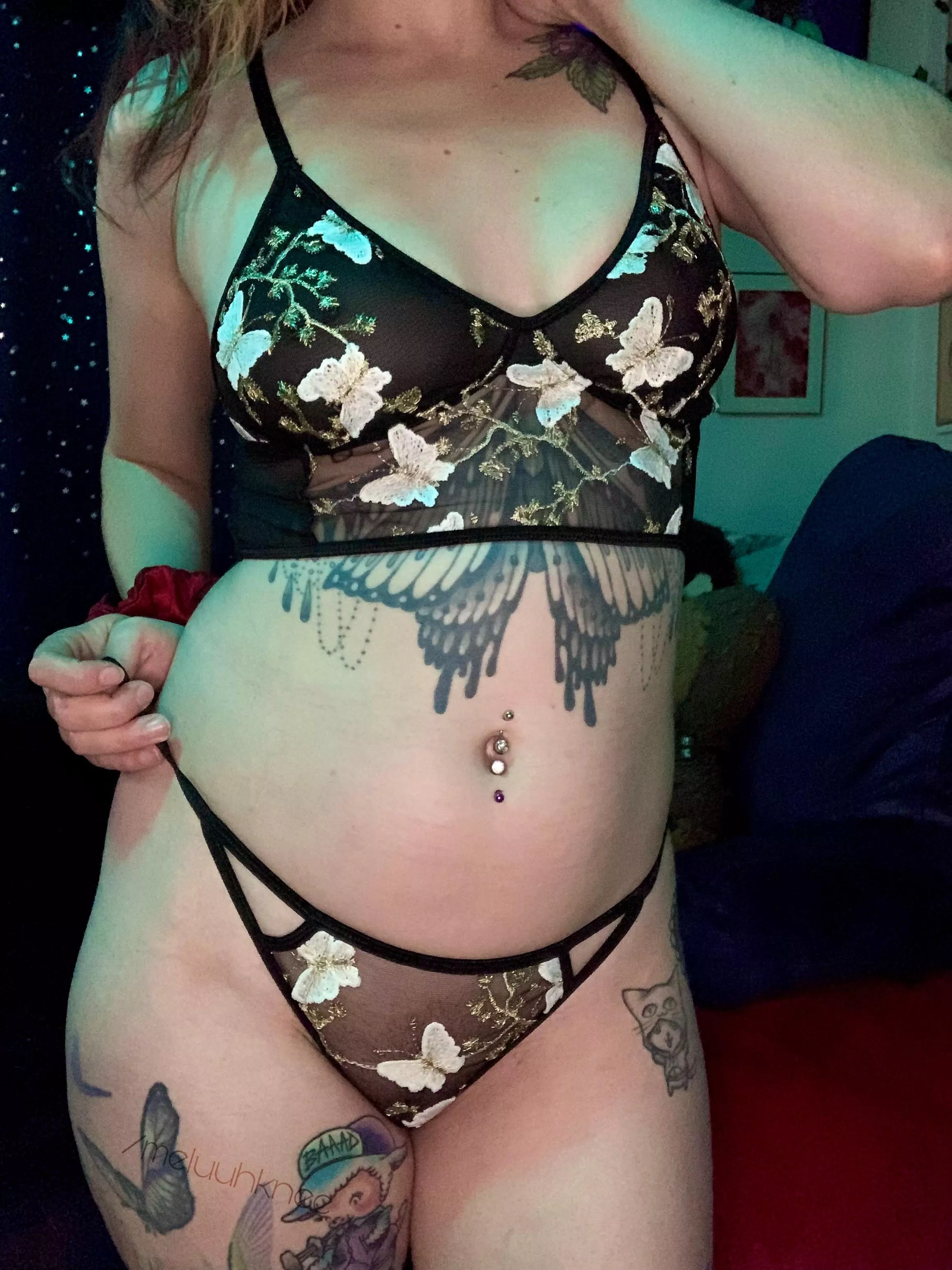 Played dress up this evening and wanted to share this cute set 🥰 posted by meluuhknee