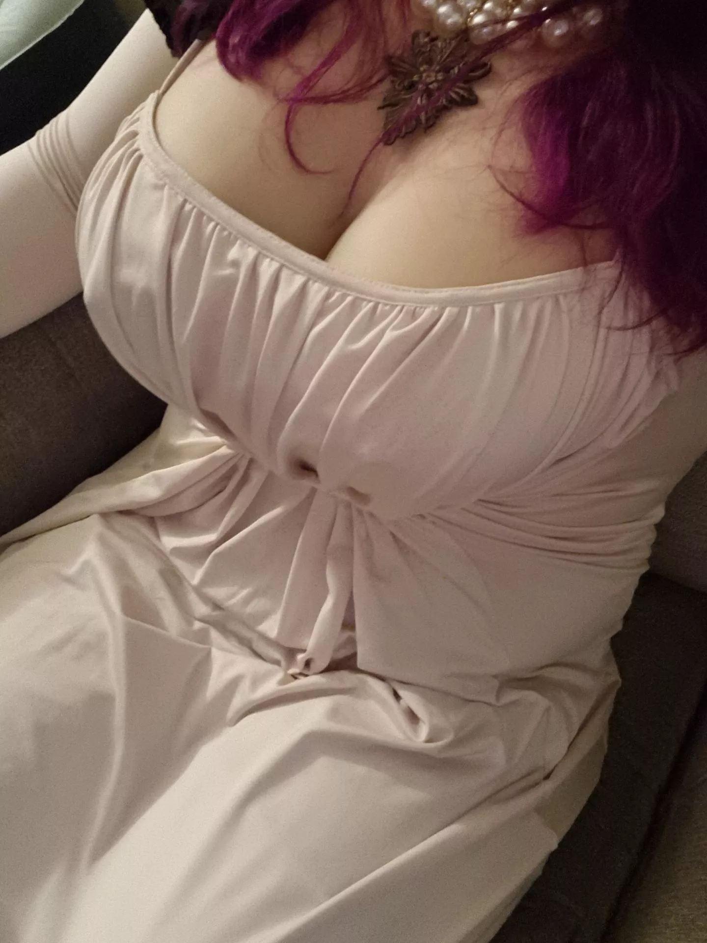 playing video games in my Lady D cosplay, who wants to join me? posted by IceQueen967