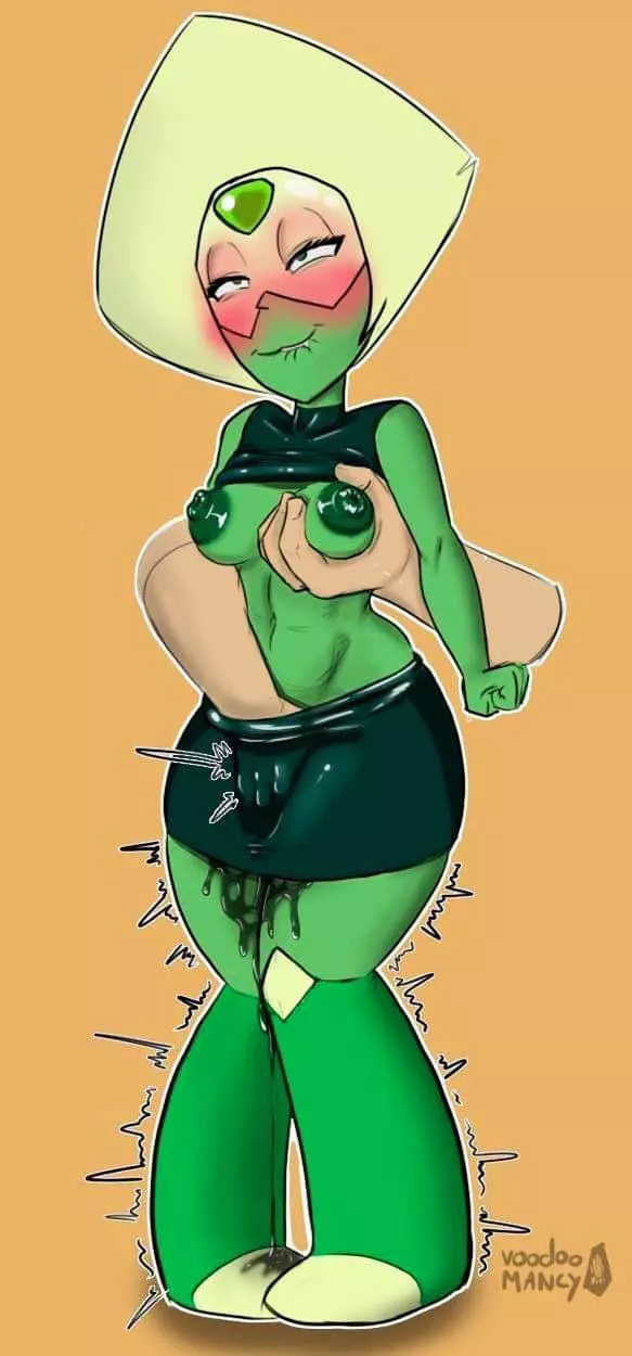 Playing with peridot will cause her suit to leak, be careful-… Too late [Steven Universe] (VoodooNancy) posted by Fellscat