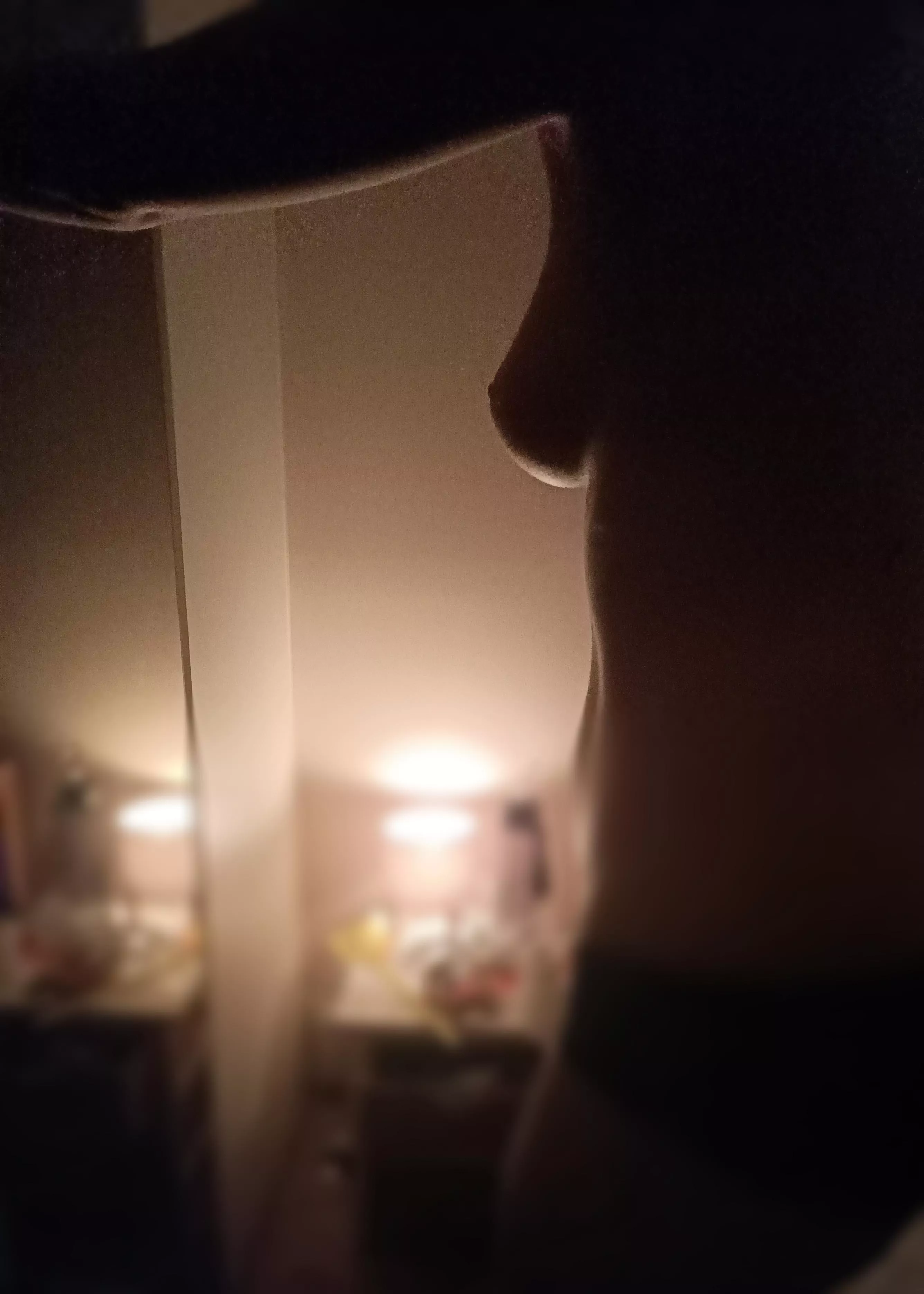 Playing with some lighting posted by LentilBurger2