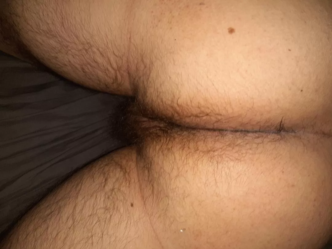 Please fuck my hairy little hole [18] posted by hairyasscumbucket