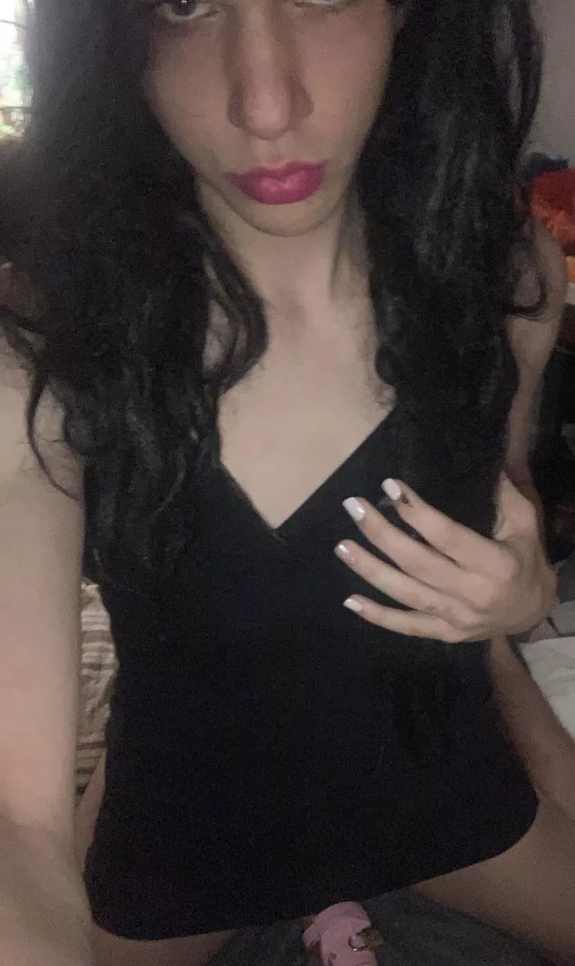 please let me out :( i’ve been a good girl posted by Jkane757