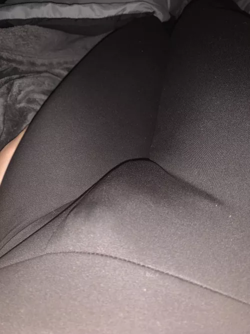 Please rub it 🤤 by liikkyyyvvvvasssssss